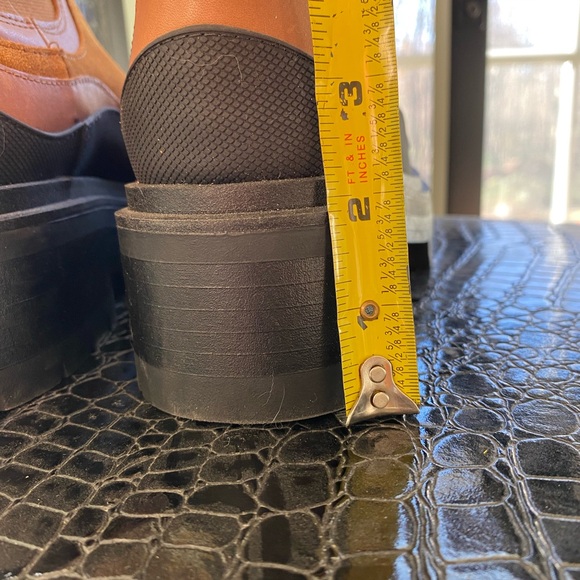 NWT Sam Edelman Lulia Lug sole suede leather boot whiskey and black - Picture 12 of 14